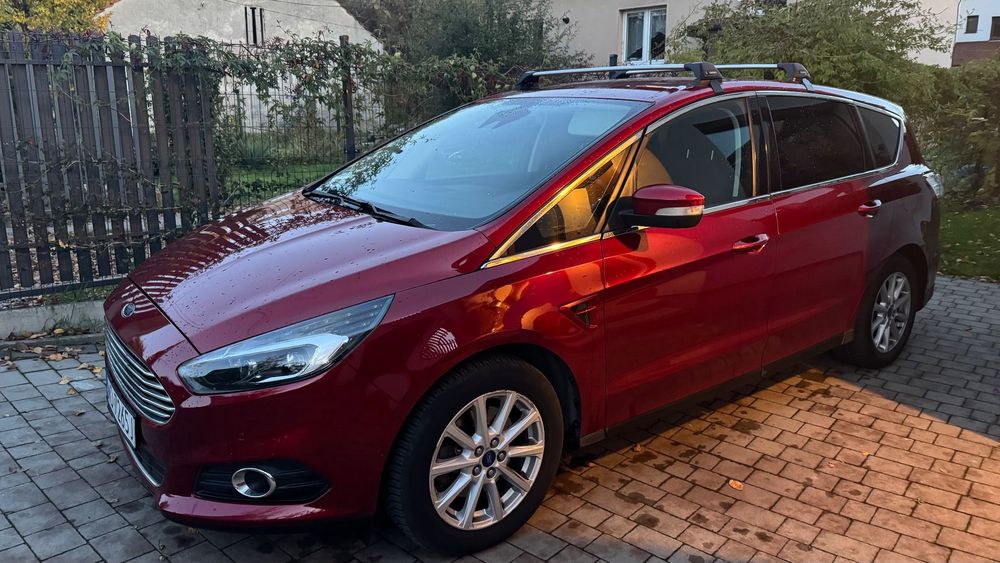 Ford S-Max 7-osobowy, Titanium, Benzyna 1,5, EURO6, Ruby Red, Faktura VAT