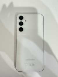 Смартфон Samsung Galaxy S23FE 8/256Gb белый