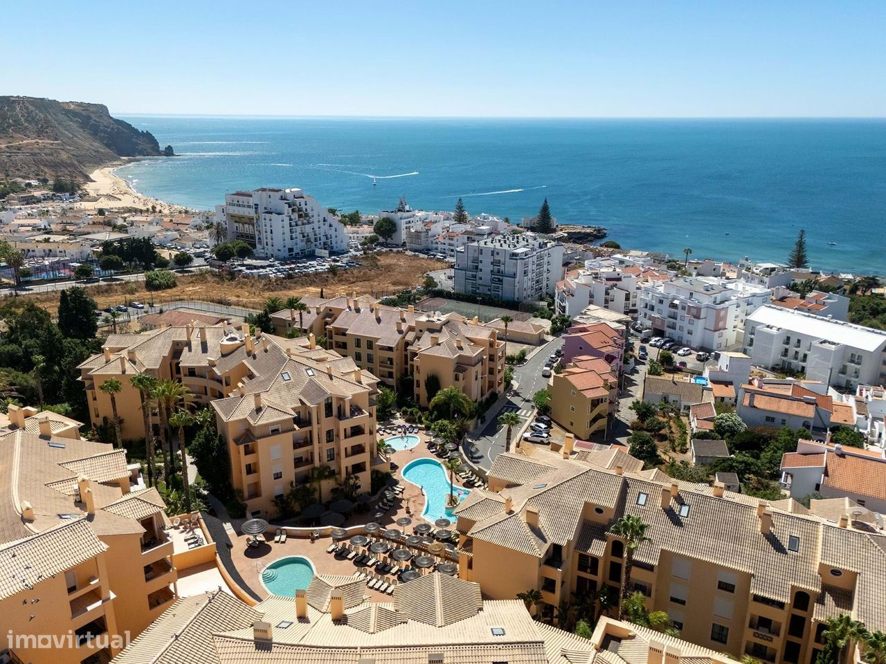 Deslumbrante Apartamento T0 + Mezzanine Top Floor Com Vista Mar, Pisci