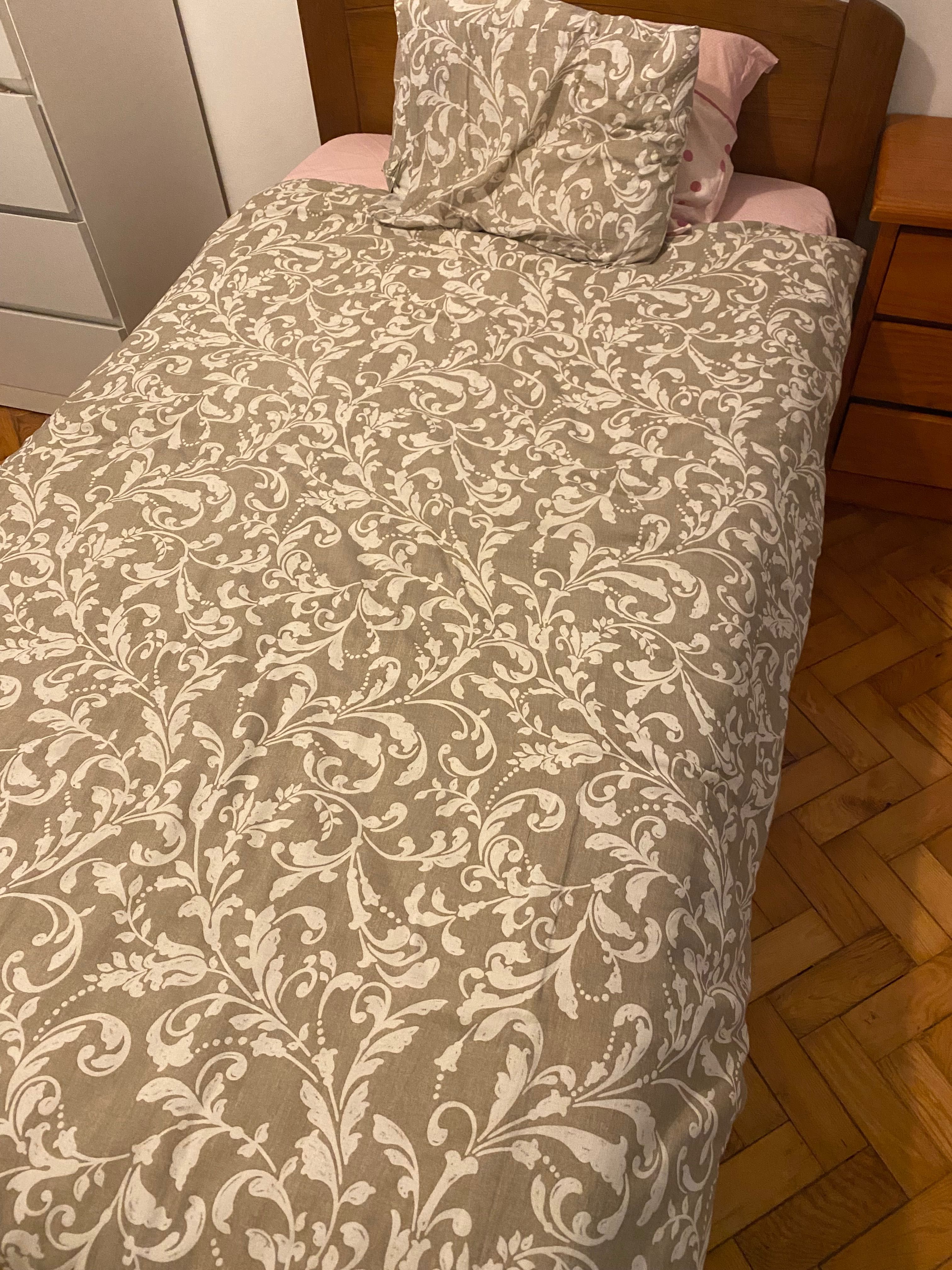 Cama IKEA solteiro completa