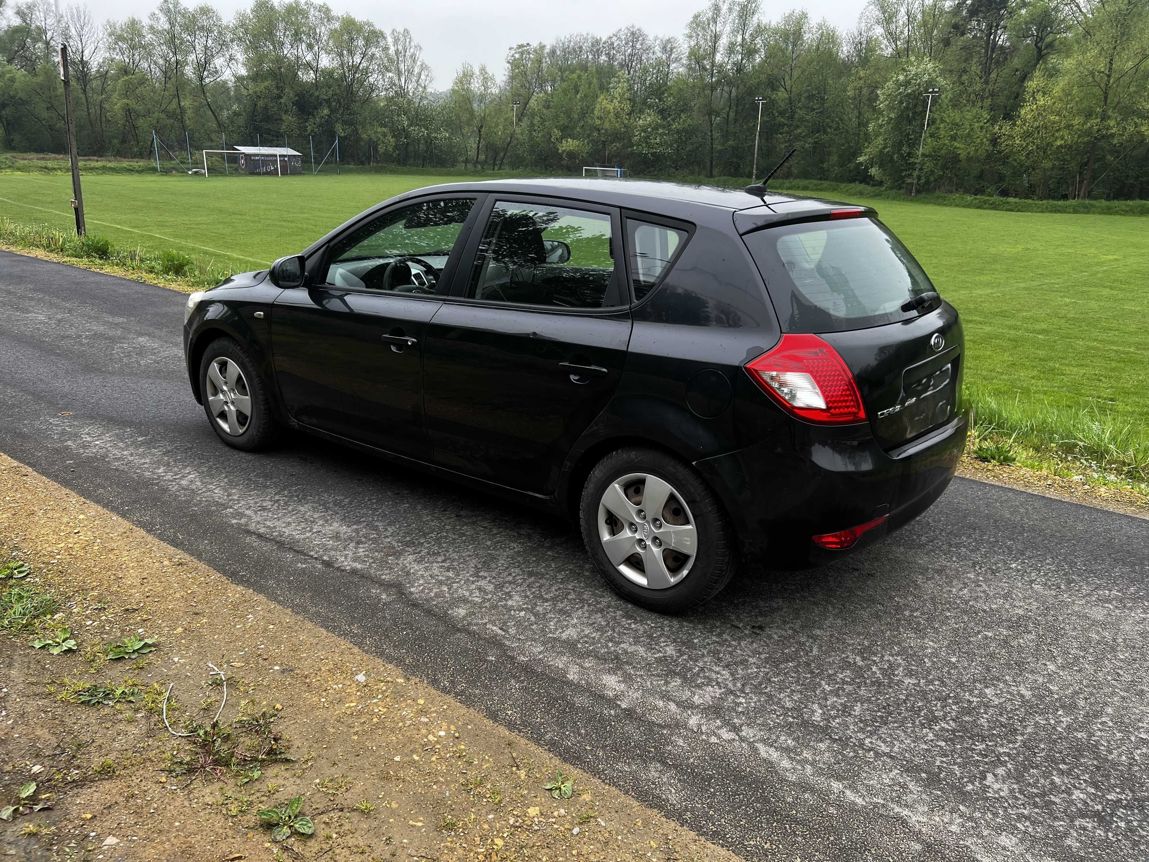 Kia Cee'd  1.6 diesel