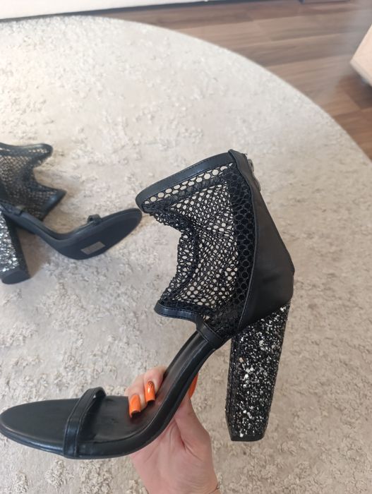 Buty sylwestrowe błyszczące impreza na obcasie 41 czarne