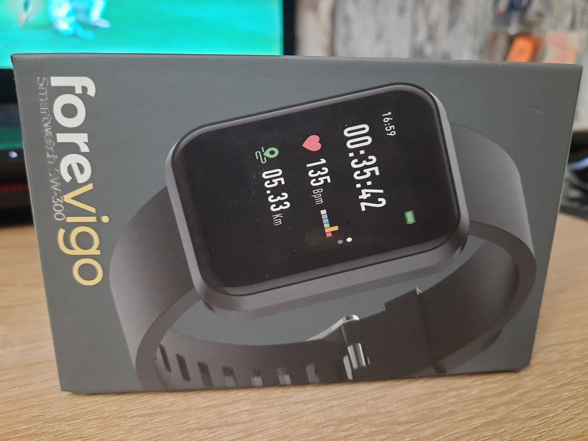 Nowy smartwatch SW-300