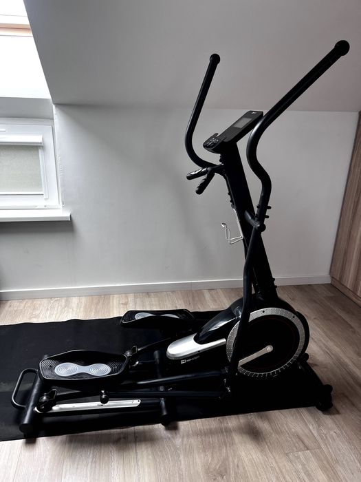 Sprzedam Orbitrek Magnetyczny Bez Żadnych wad rzadko używany