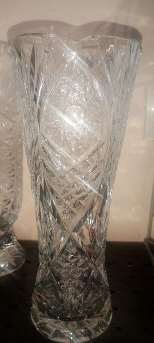 Кришталеві вази, хрустальные вазы