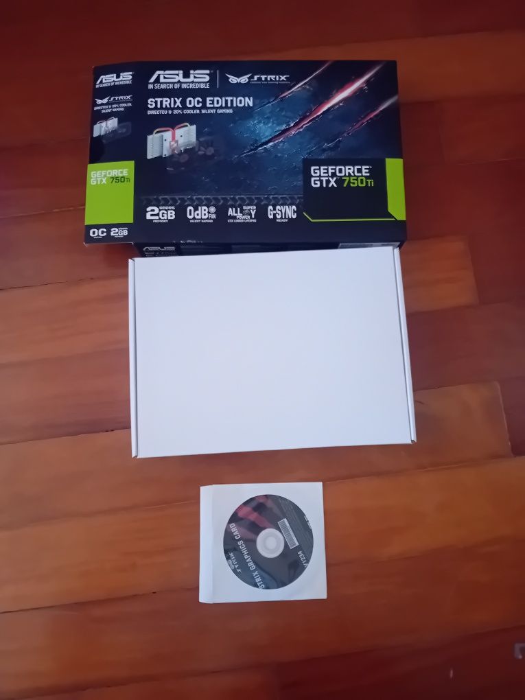 Placa gráfica asus strix OC edition GTX 750Ti