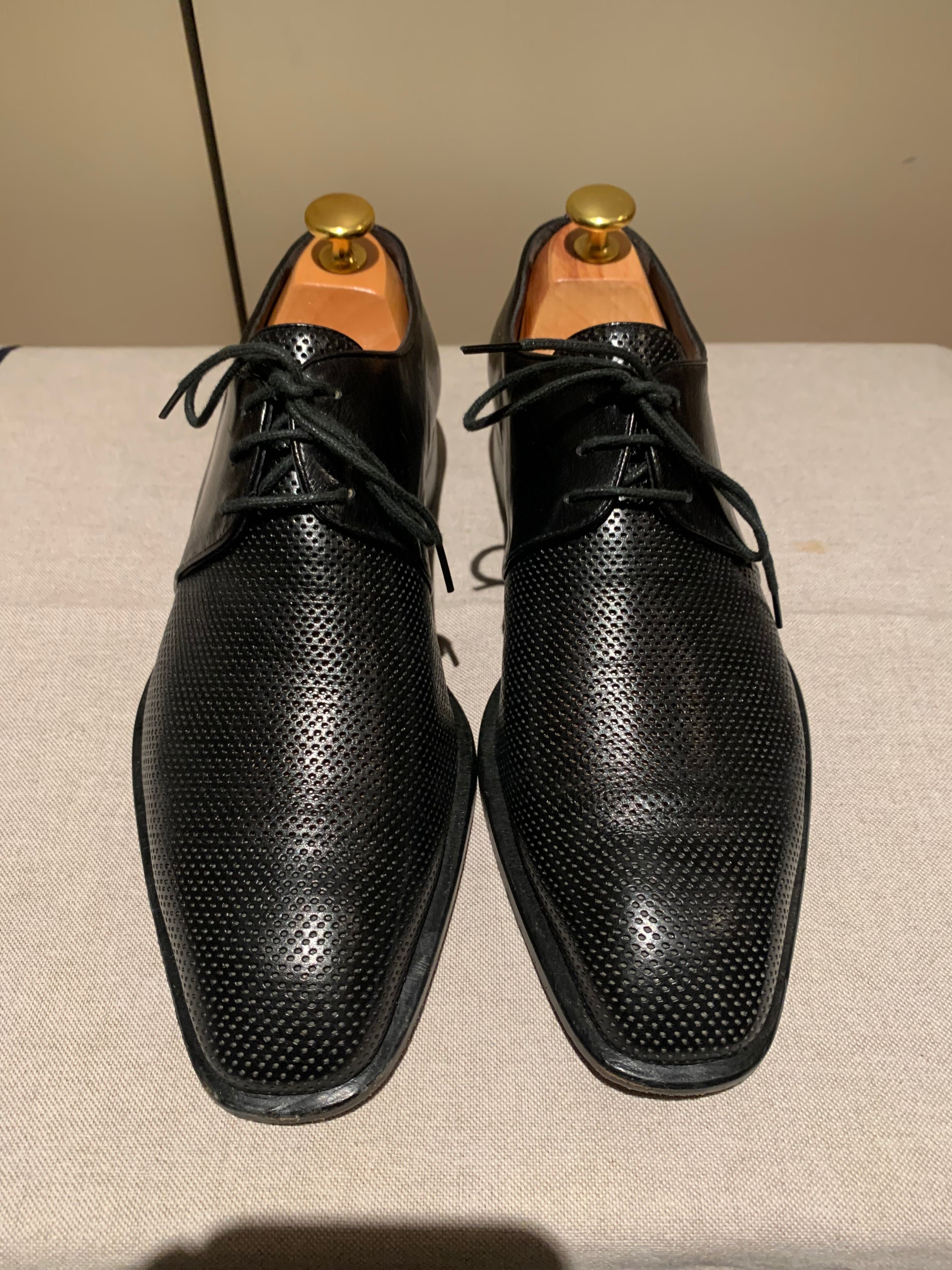 Sapatos pretos Moreschi