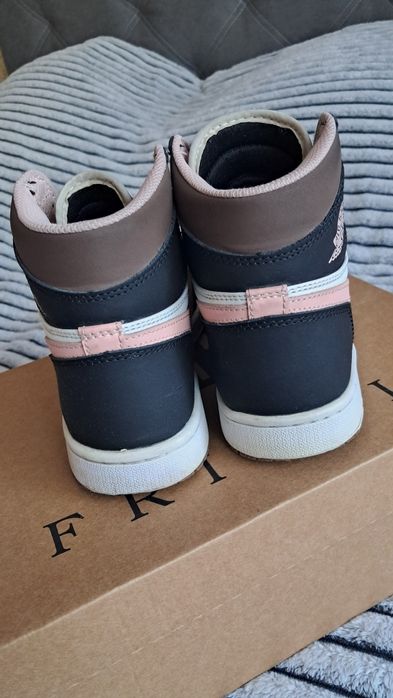 Джордани air JORDAN