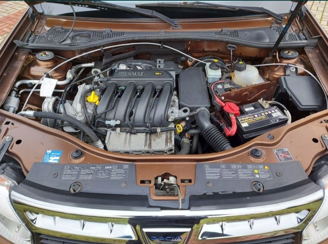 Dacia Duster 1.6 mpi benzyna. Skòra.Klima.Hak.Elektryka 146000km.