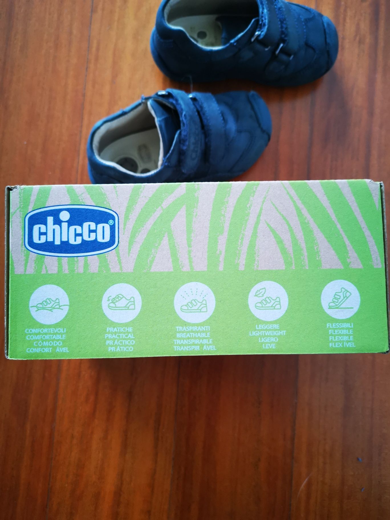 Botas CHicco em bom estado com portes de envio incluídos