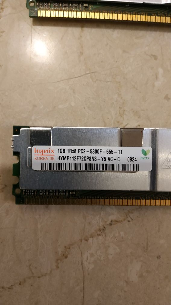 Оперативна пам'ять DDR2 (1+1) 2GB HYMP112F72CP8N3-Y5 2 GB Fully Buffer