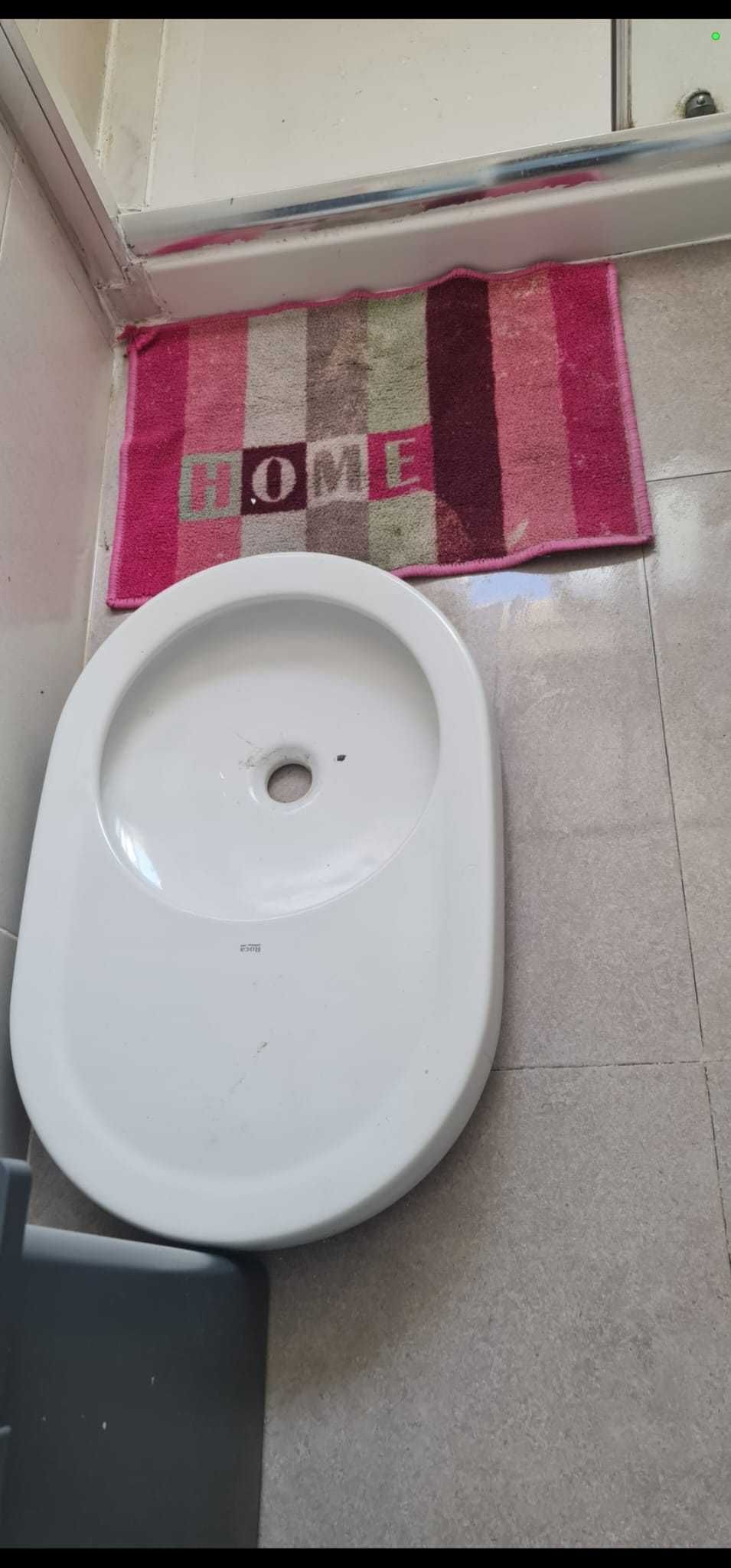 Vendo lavatório para móvel wc