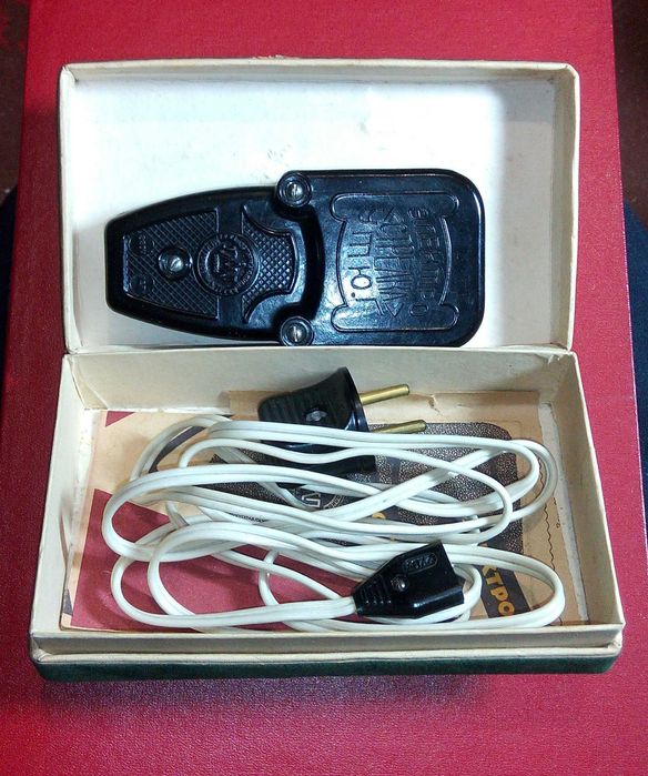 1961 год Утюг Стрелка брюки рубашка электро техника