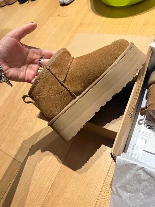 Buty UGG_Classic_UltraMini Trampki damskie R.40