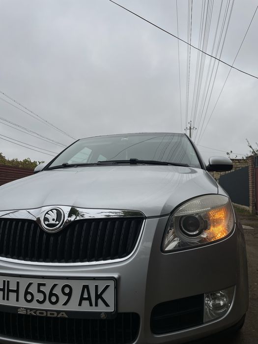 Skoda Fabia 2008 г 1.4 бензин