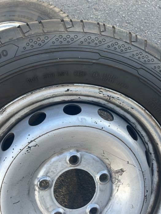 Шини Continental 225/65 R16 з дисками Renault Master 3