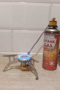 Газовая портативная горелка с пьезорозжигом.