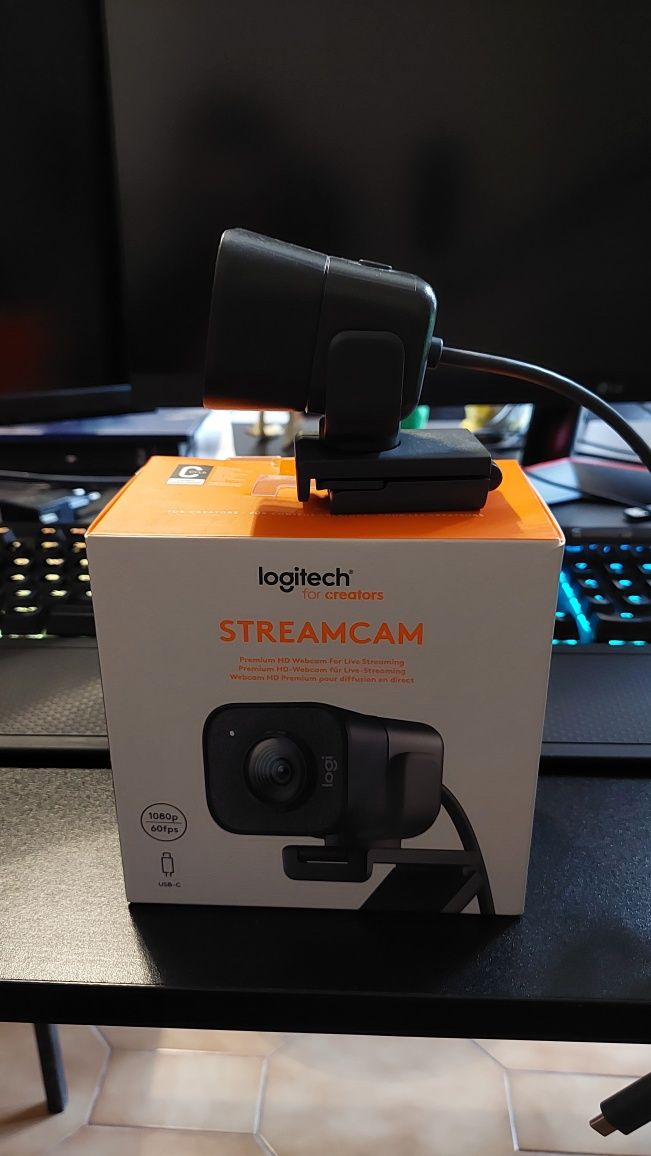 Webcam Logitech StreamCam Preta