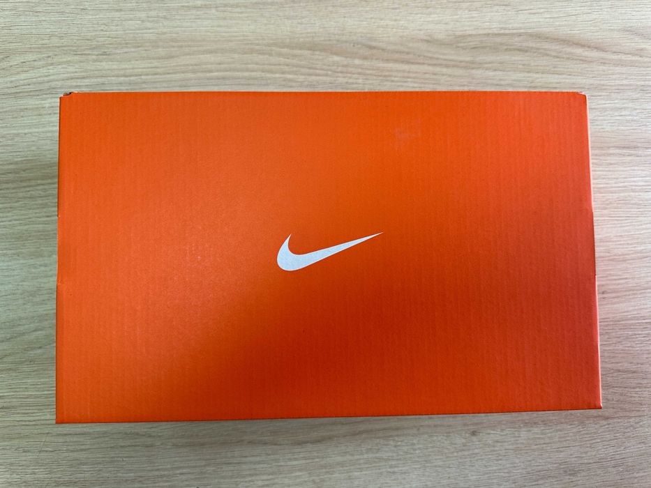 Кросівки Nike Revolution 7	кроссовки FB2207-402