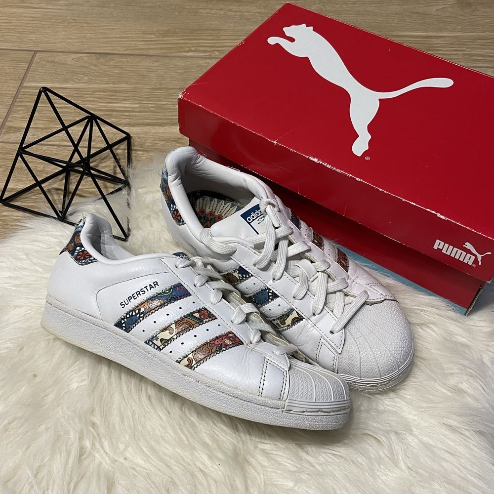 жіночі кросівки Adidas Superstar 38 (23,5см) Оригінал