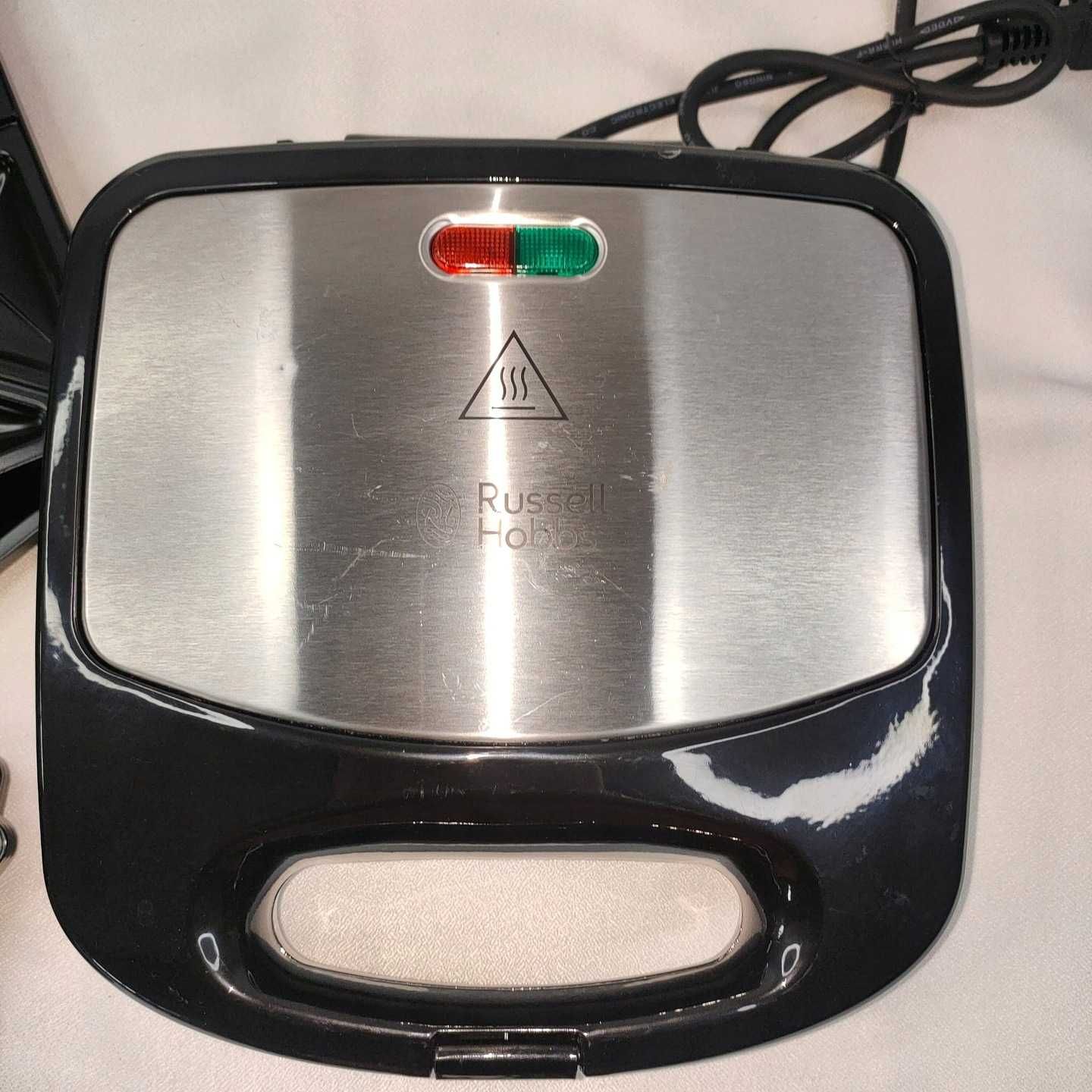 A270 Opiekacz Russell Hobbs czarny 760 W