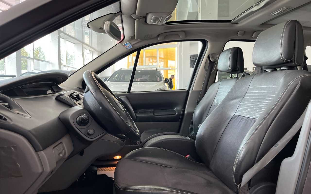 Renault Megane Scenic 2005