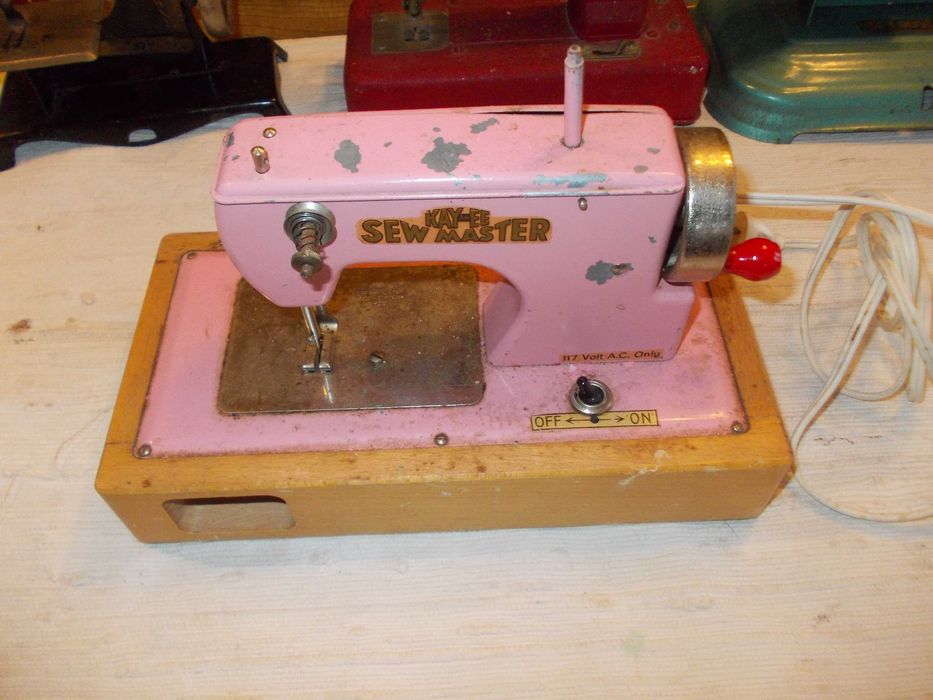 Colecção de Maquinas de costura Brinquedos