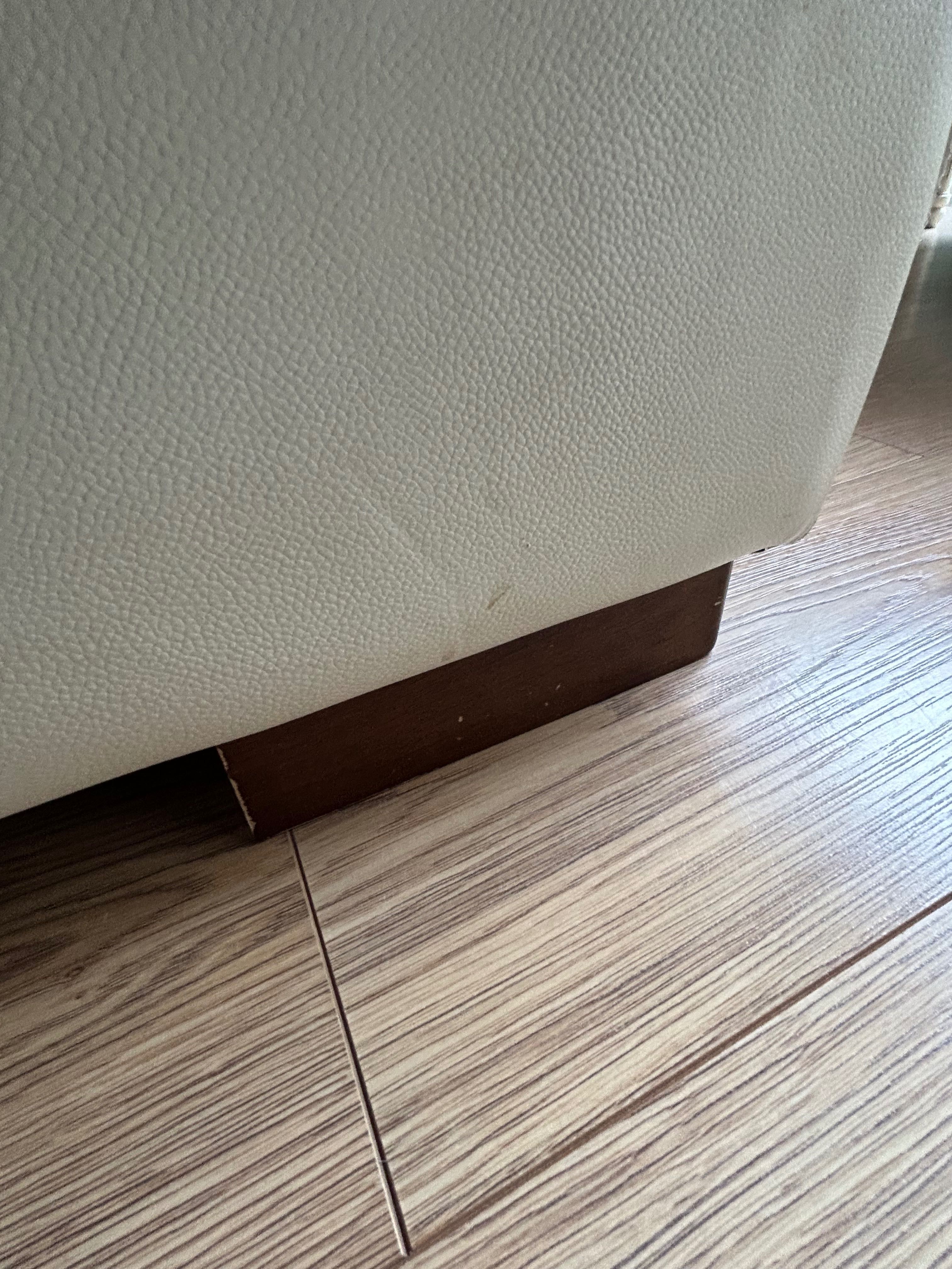 Sofá 3 lugares com chaise long- usado