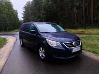 Volkswagen Routan (Chrysler town & country Dodge Grand Caravan)