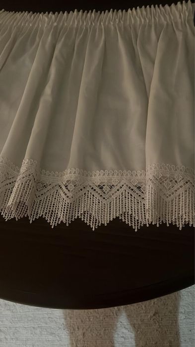 2 Cortinas de cozinha; Larg; 1x52-Cump; 66