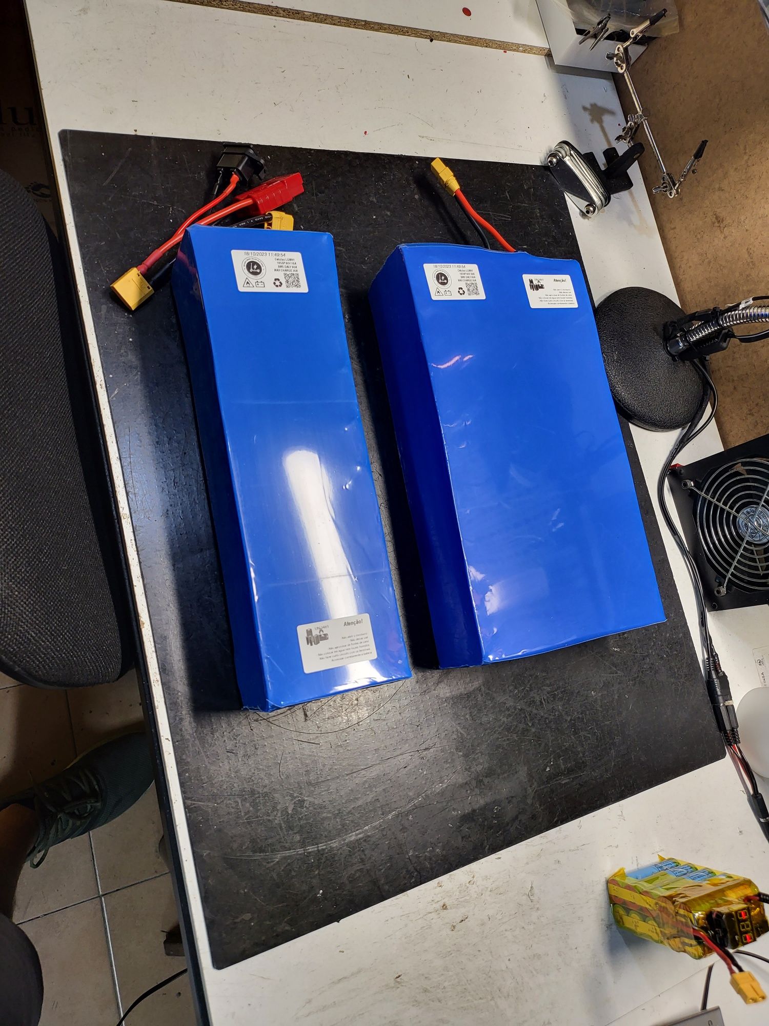 Bateria lítio 60v 19A para scooter elétrica/ trotienete elétrica
