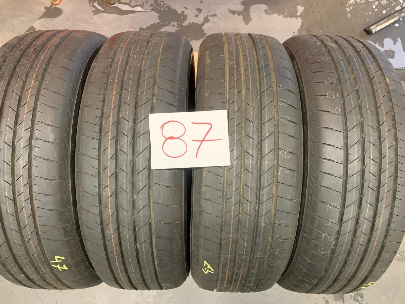 87. Bridgestone Alenza 001 225/60 R18 100H 2020