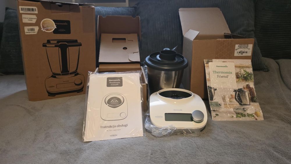 Sprzedam nowy Thermomix Friend TM6 (pomocnik).