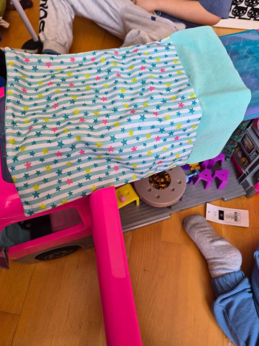 Kamper barbie samochod marzen