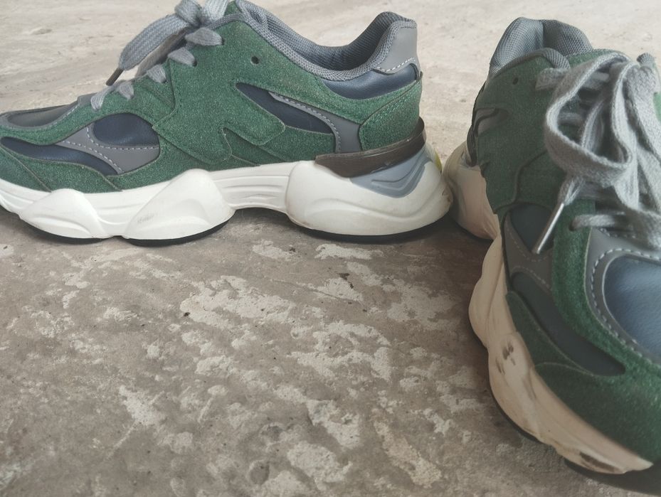Продам кроссовки New Balance 38 р.