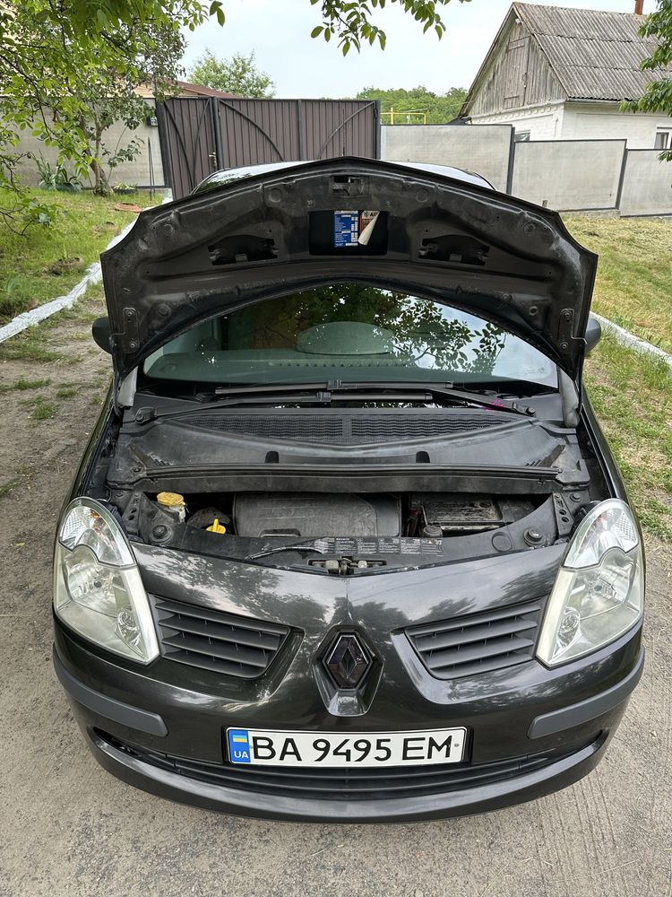 Продам авто RENAULT