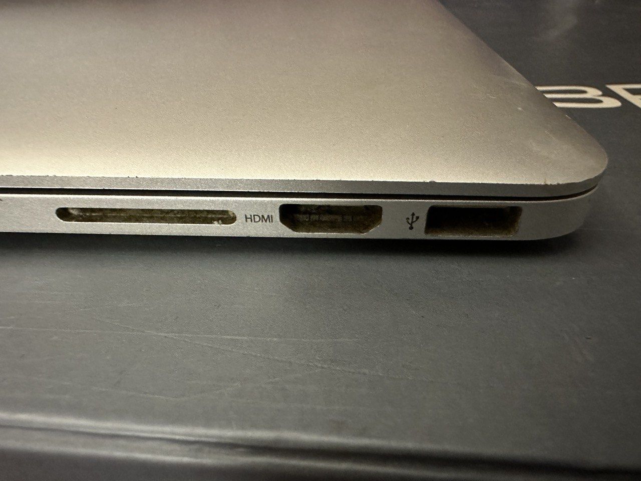 Macbook  Pro 13 A 1502.