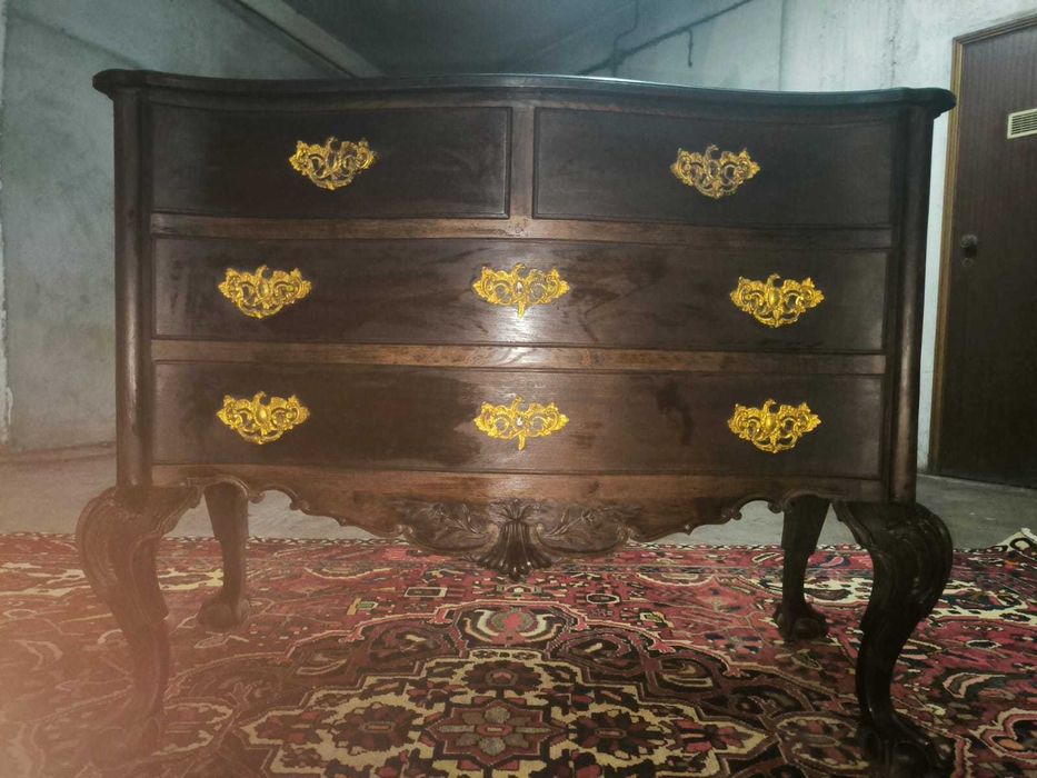 Cómoda D.Jose elegante