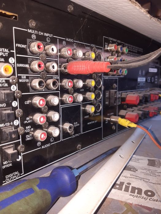 WieżaTEAK I zestaw Yamahy z magnetofonem kasetowym