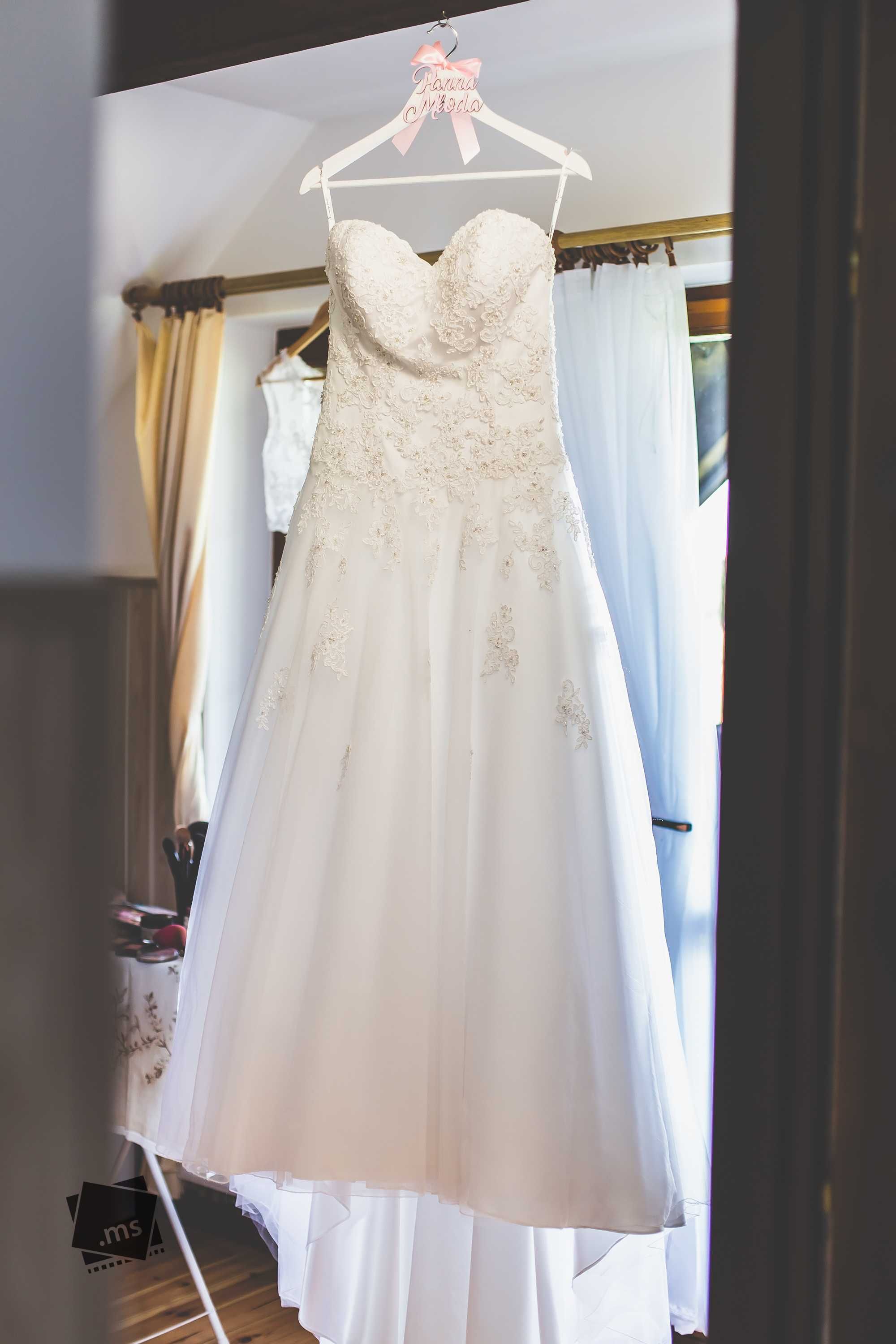 Suknia ślubna piękna weselna suknia S/M