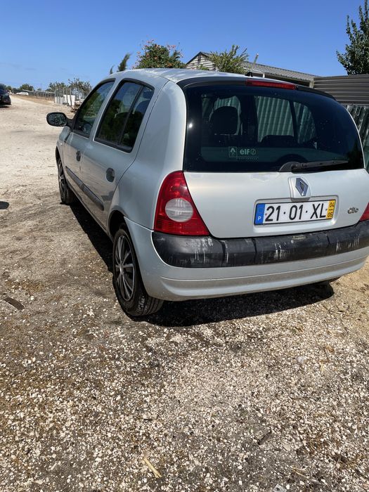 Clio 1.2 2004 poucos kilometros