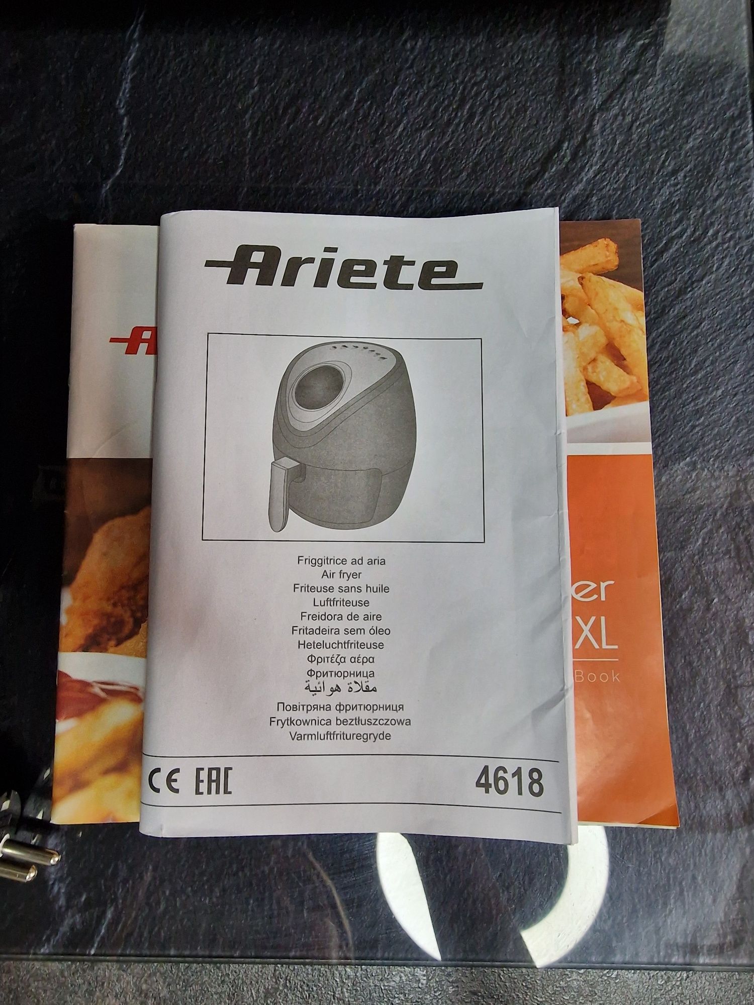 Frytkownica beztłuszczowa firmy Ariete Air Fryer XXL o pojemności 7l