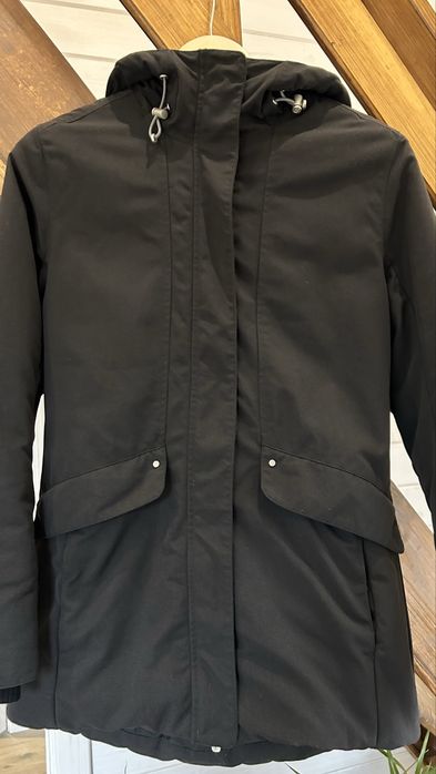 Зимова парка від норвезького бренду Helly Hansen. Стан ідеальний.