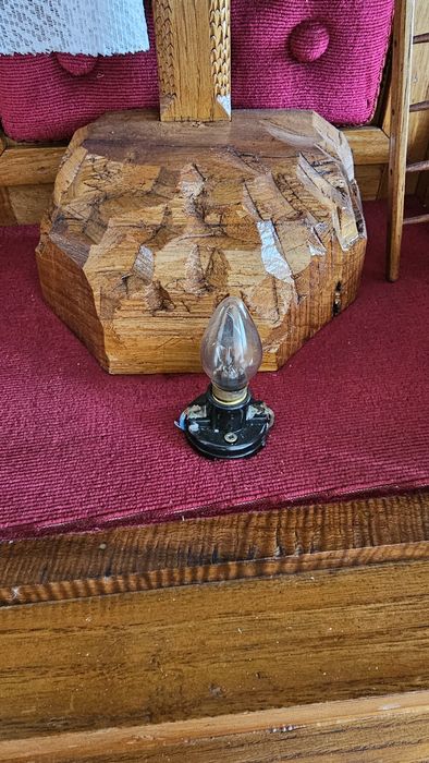 Oratório em madeira