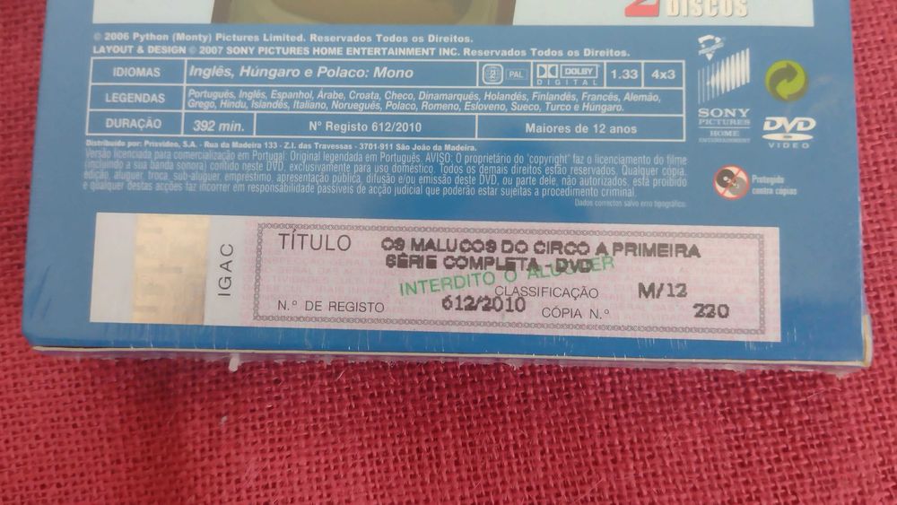 DVD "Os malucos do Circo -  Monthy Python's Fliyng Circus "