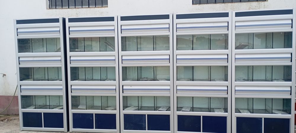 Bateria para peixes.