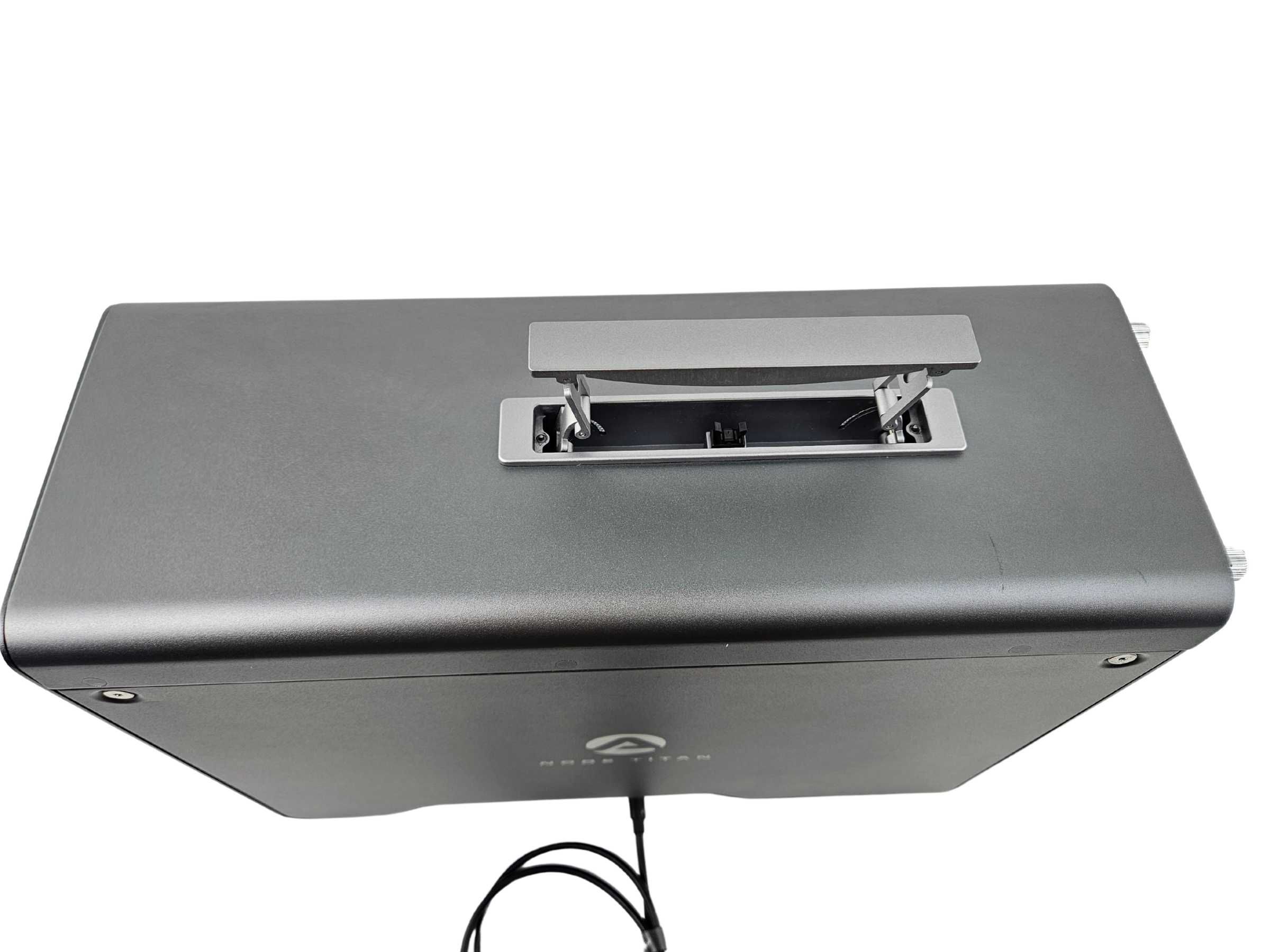 Ігровий адаптер (бокс для відеокарти) eGPU Akitio Node Titan