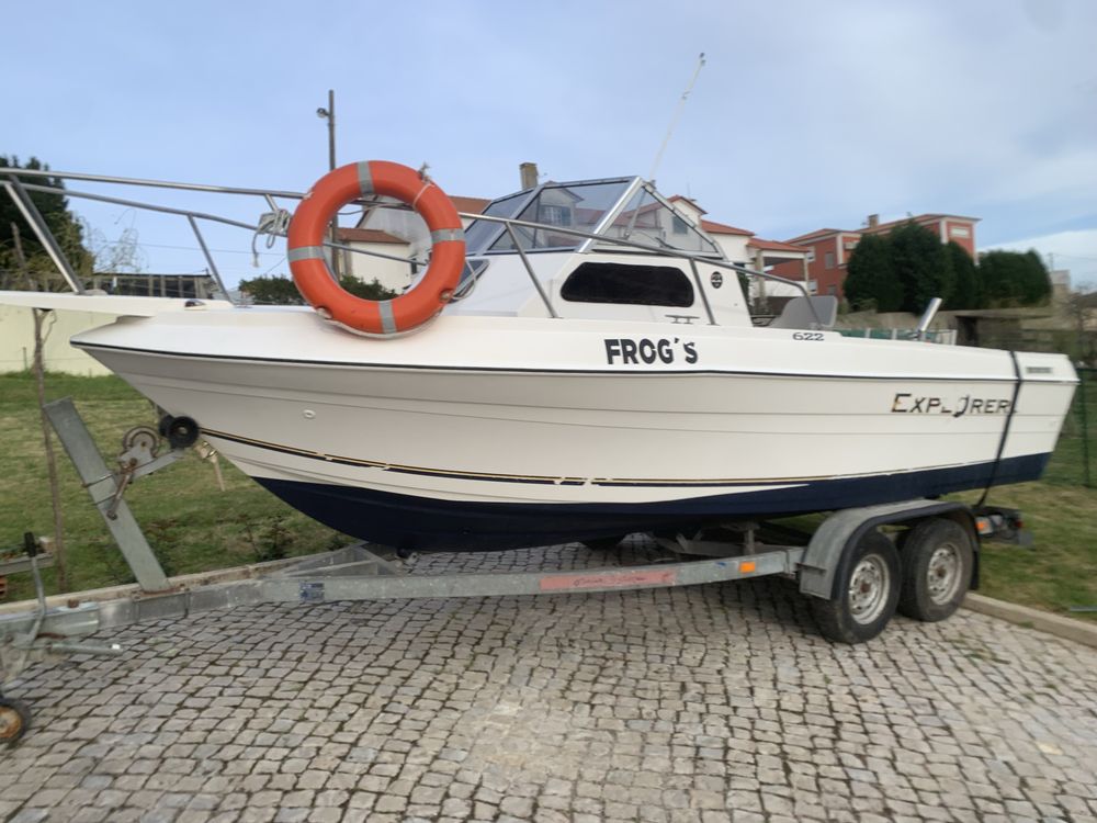 Barco Champion Explorer