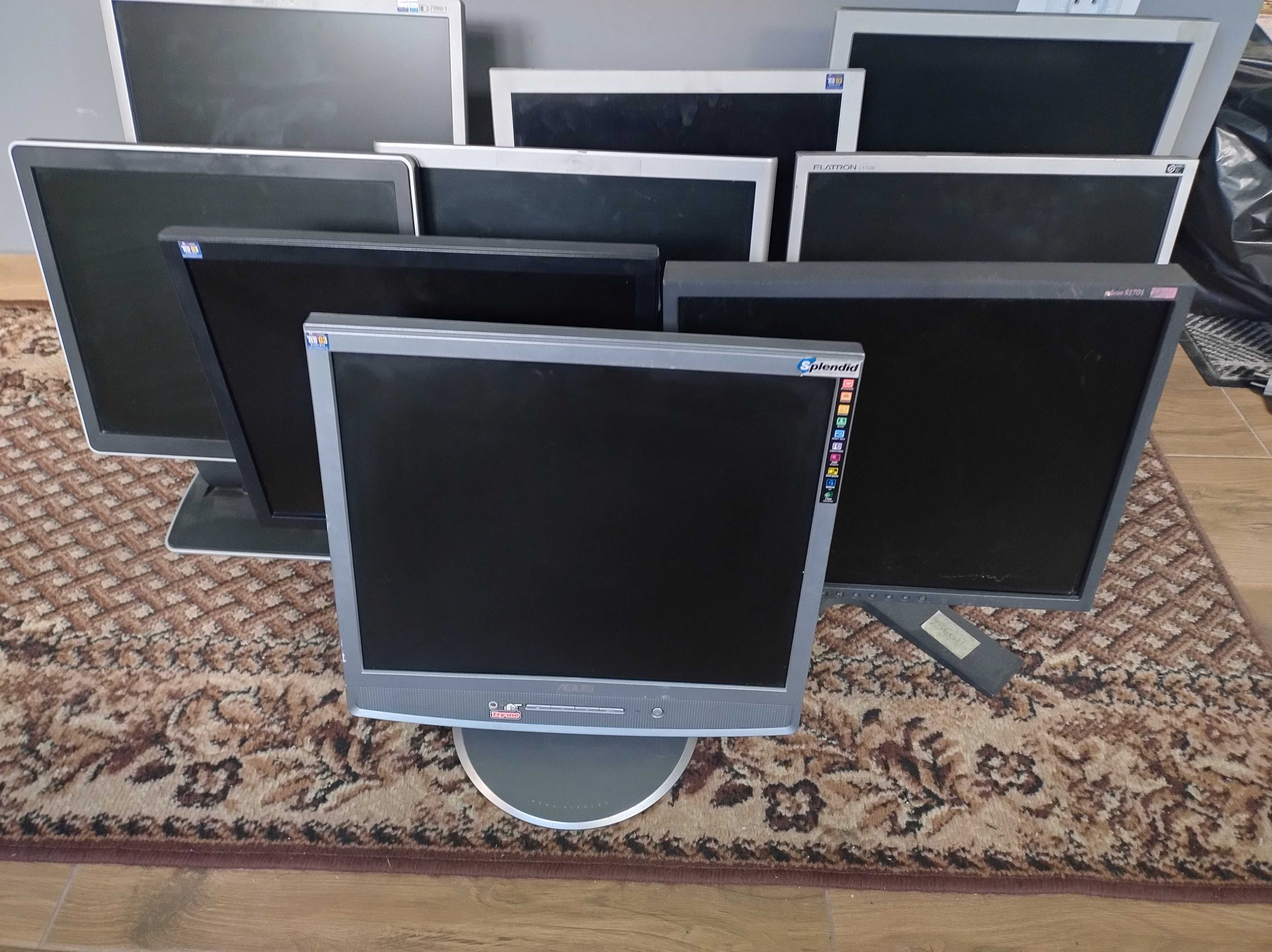 Monitory 17 cali zestaw