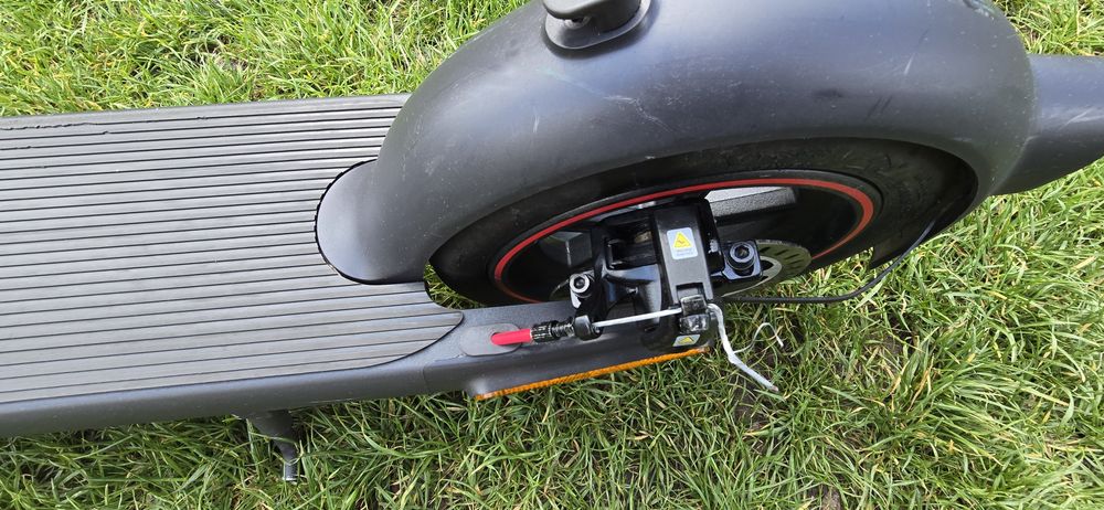 Hulajnoga elektryczna Xiaomi electric scooter 4 pro